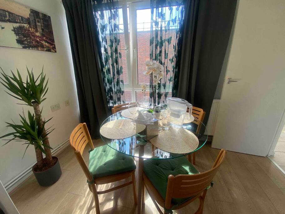 Apt 2/4People Archway/Holloway London Exterior photo
