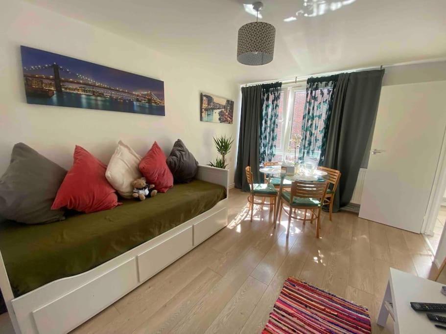 Apt 2/4People Archway/Holloway London Exterior photo